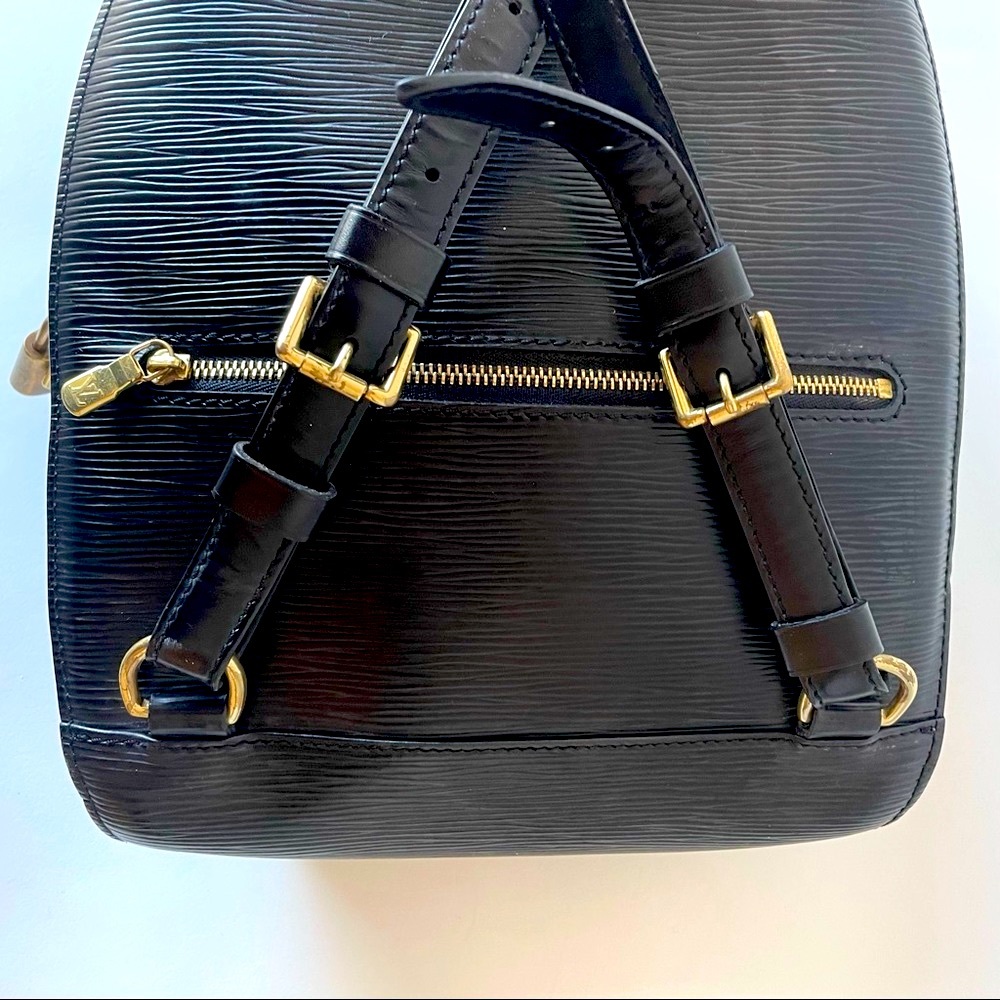 Louis Vuitton Authentic Mabillon Backpack Bag Epi Leather Black - Picture 8 of 15